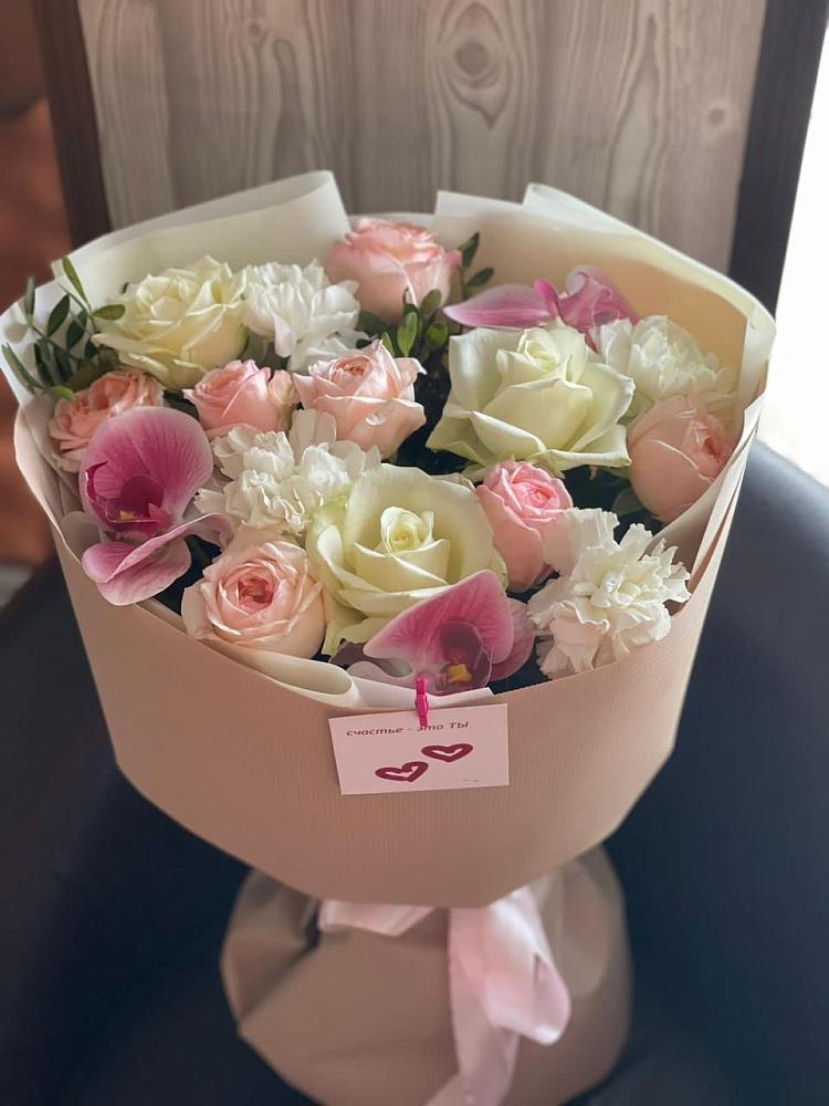 Букет цветов из: Орхидеи, Розы и Гвоздики в Полянах Рязанская область