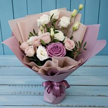 Букет цветов из:  Розы и Лизиантусы #REPLACE_PRED# Полянах Рязанская область