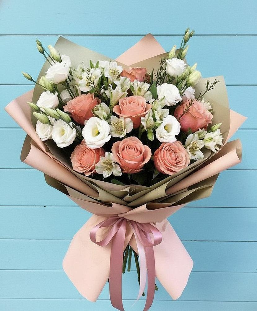 Букет цветов из: Розы, Альстромерии и Лизиантусы в Полянах Рязанская область