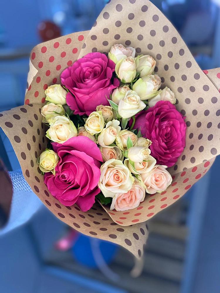 Букет цветов из: Розы в Полянах Рязанская область