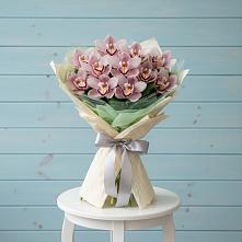 Букет цветов из:  Орхидеи и Розы в Полянах Рязанская область