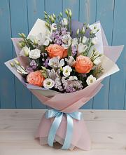 Букет цветов из:  Лизиантусы, Розы, Альстромерии и Гипсофила в Полянах Рязанская область