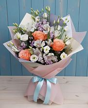 Букет цветов из:  Лизиантусы, Розы, Альстромерии и Гипсофила в Полянах Рязанская область