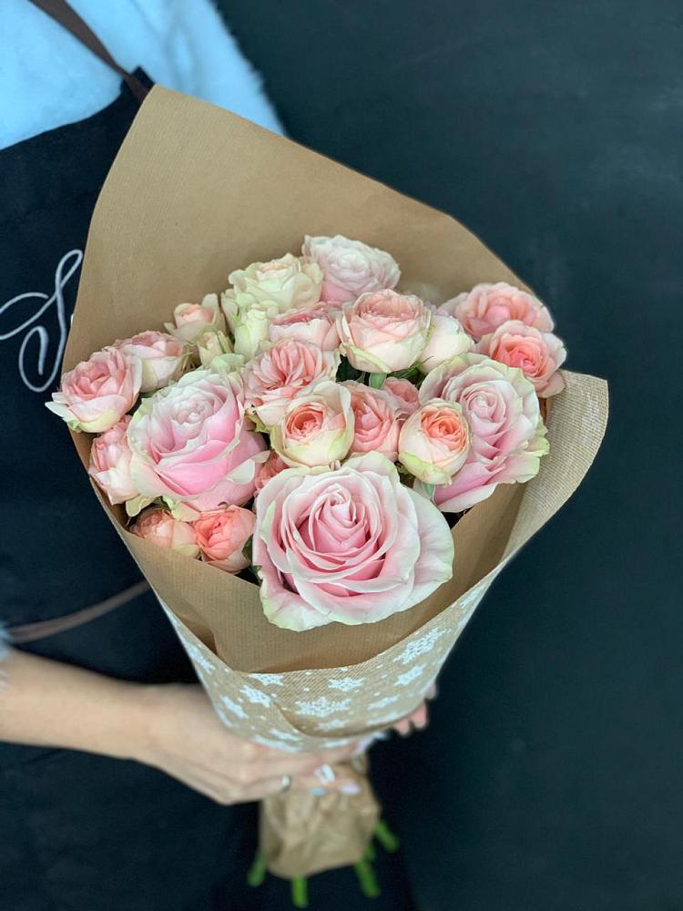 Букет цветов из: Хризантемы и Розы в Полянах Рязанская область