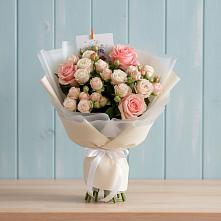 Букет цветов из:  Розы в Полянах Рязанская область