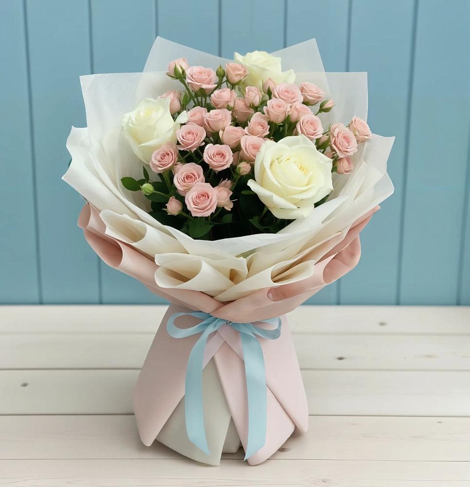 Букет цветов из: Розы в Полянах Рязанская область