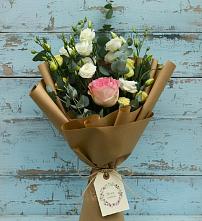 Букет цветов из:  Розы и Лизиантусы #REPLACE_PRED# Полянах Рязанская область