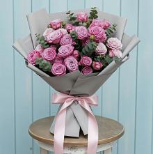Букет цветов из:  Розы в Полянах Рязанская область